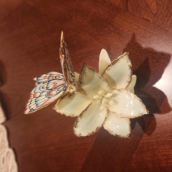 Lenox Butterfly and Flower Figurine with Gold Accents - Picture 2 of 6
